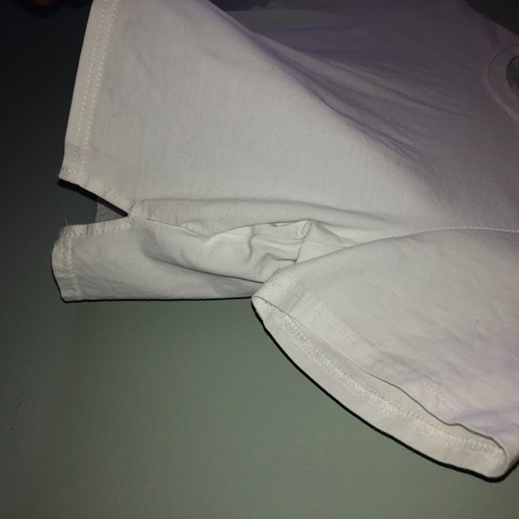 Side Slit Plain Top - Picture 2 of 2